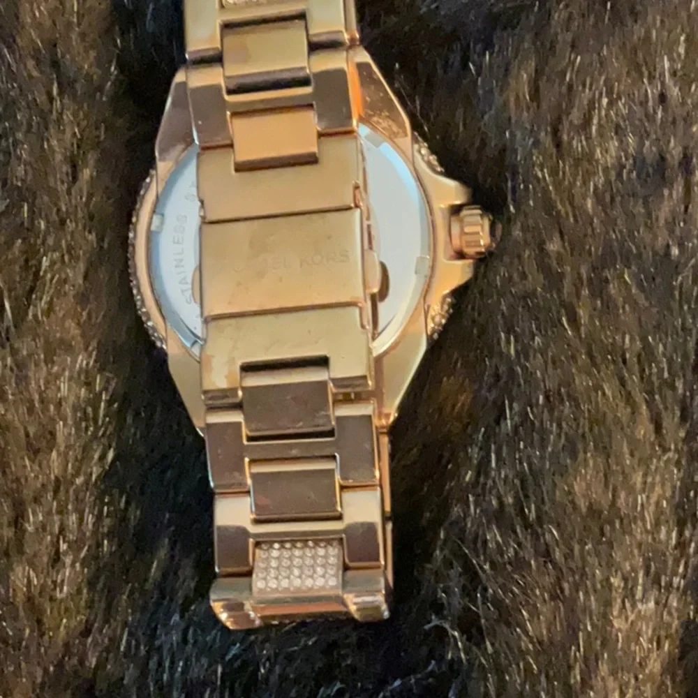 MICHAEL KORS JEWELED WATCH ROSE GOLD, see pix, new battery - Picture 10 of 13